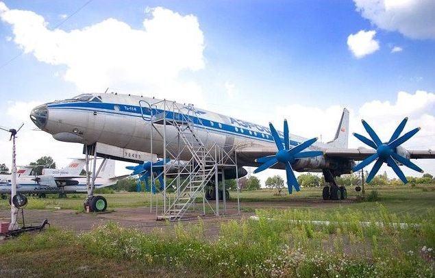 Музей самолетов